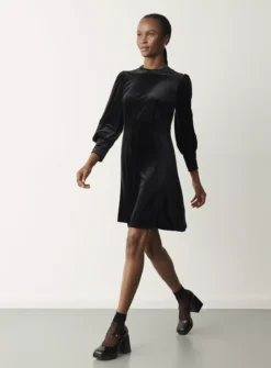 FINERY Martina Velvet Dress 8 -Simply Be Shop tuc143501478 Black R Z002A