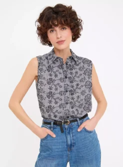 Black Sleeveless Broderie Shell Top 16