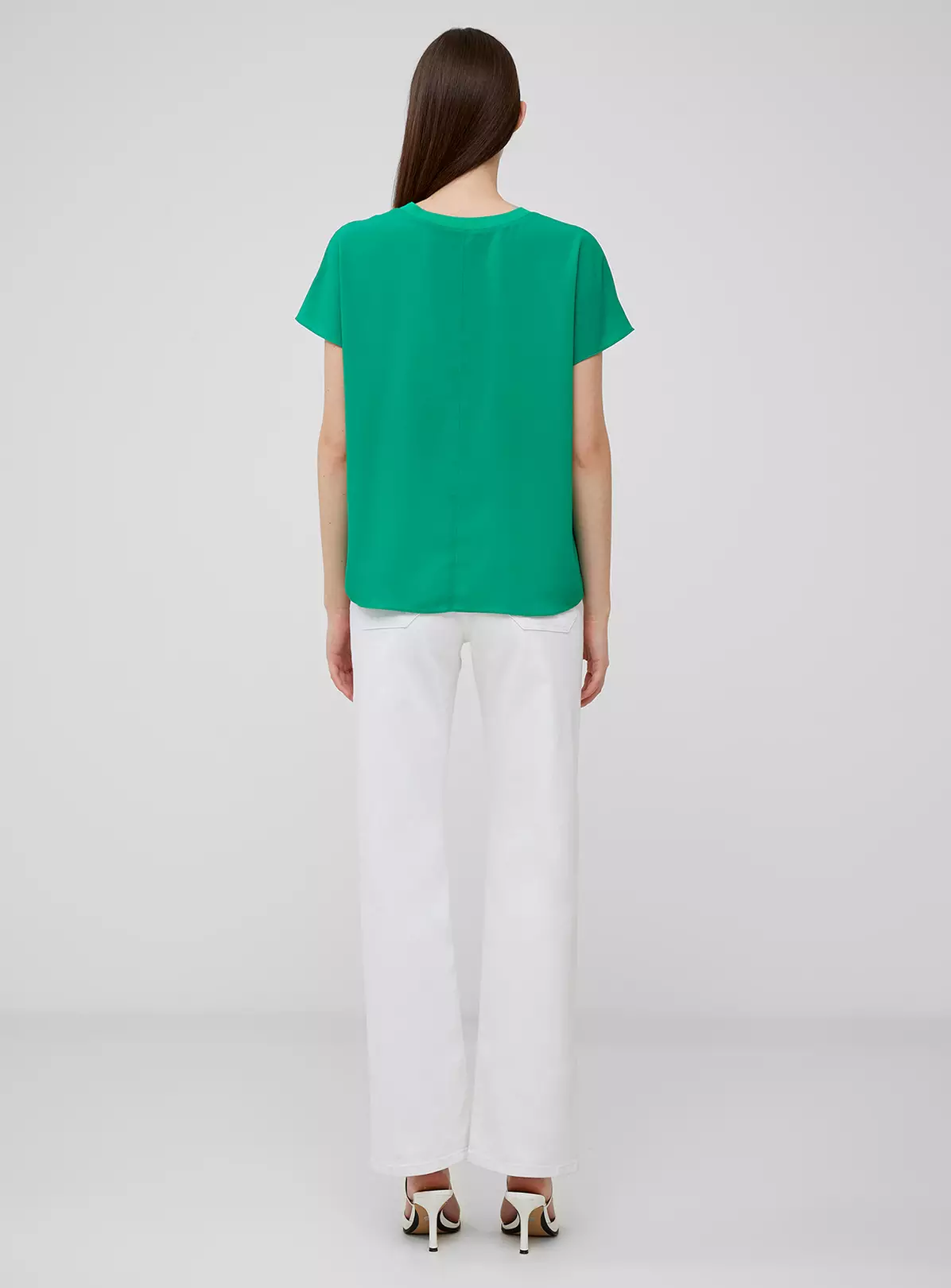 FRENCH CONNECTION Crepe Light Crew Neck Top L 2 FRENCH CONNECTION Crepe Light Crew Neck Top L - Image 2