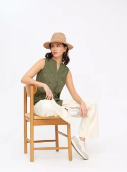 Khaki Floral Sleeveless Top 24 -Simply Be Shop tuc144338166 Khaki R Z002A